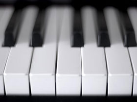 Piano octave (Freeimages)